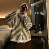 Vvsha No. 11238 KNITTED ZIP-UP STRIPED HOODIE