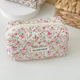 Vvsha Fashion Flower Quilted Makeup Storage Bag Portable Travel Organizer Cosmetic Toiletry Pouch Cute Make Up Handbag Floral Bags