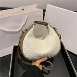 Vvsha Christmas Gift Women's Premium Shoulder Bag New Fashion Niche Design Messenger Bag Female Simple Style Female Woven Hobo Bag