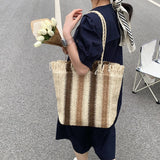 Vvsha New Fashion Stripes Straw Shoulder Handbags Summer Beach Holiday Totes Bags Handmade Woven Women Shoulder Bags Shopping Bags