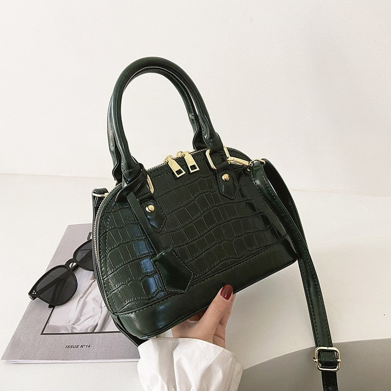 2023 New Crocodile Pattern Leather Women's Bag Small Ladies Handbags  Portable Shoulder Messenger Shell Bags Luxury Fashion